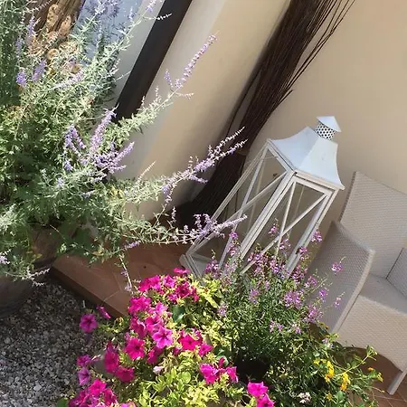 Garda Country House A Casa Di Isabella 2*