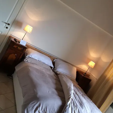 Garda Country House A Casa Di Isabella Lonato
