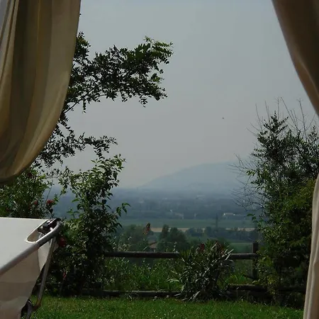 Bed & Breakfast Garda Country House A Casa Di Isabella 2*