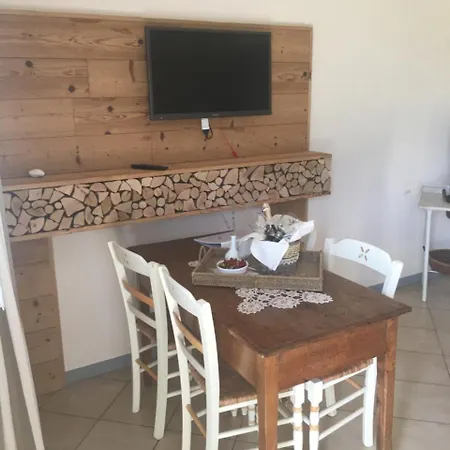 Garda Country House A Casa Di Isabella 2*